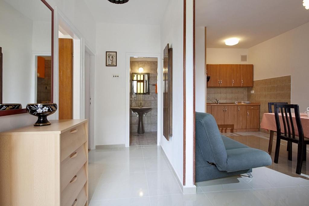 Apartments With A Parking Space Rabac, Labin - 7622 Екстер'єр фото