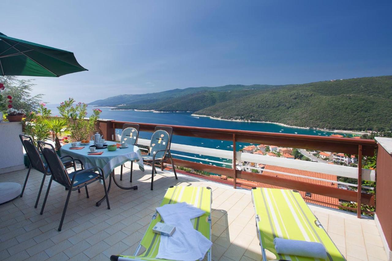 Apartments With A Parking Space Rabac, Labin - 7622 Екстер'єр фото