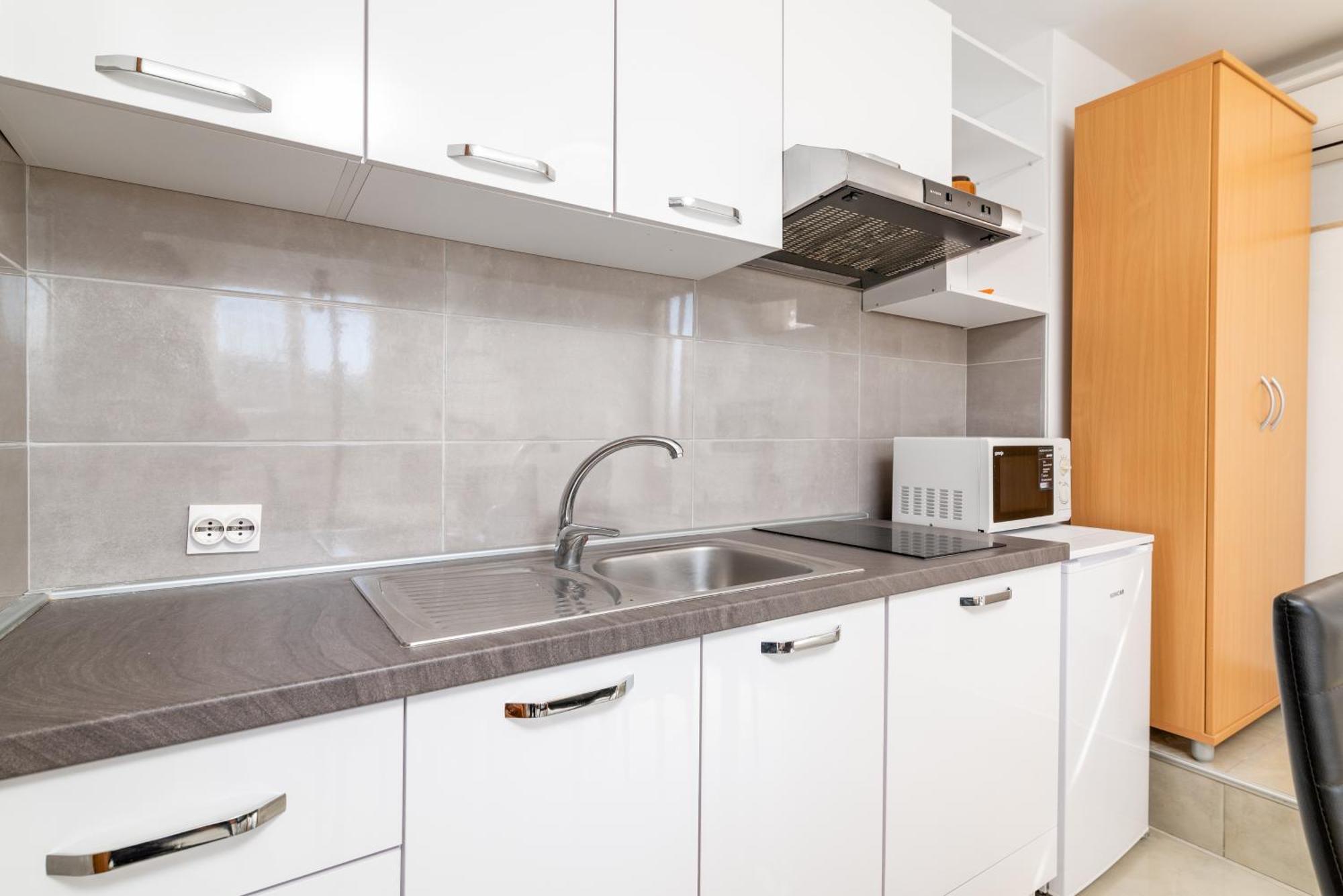 Apartments With A Parking Space Rabac, Labin - 7622 Екстер'єр фото