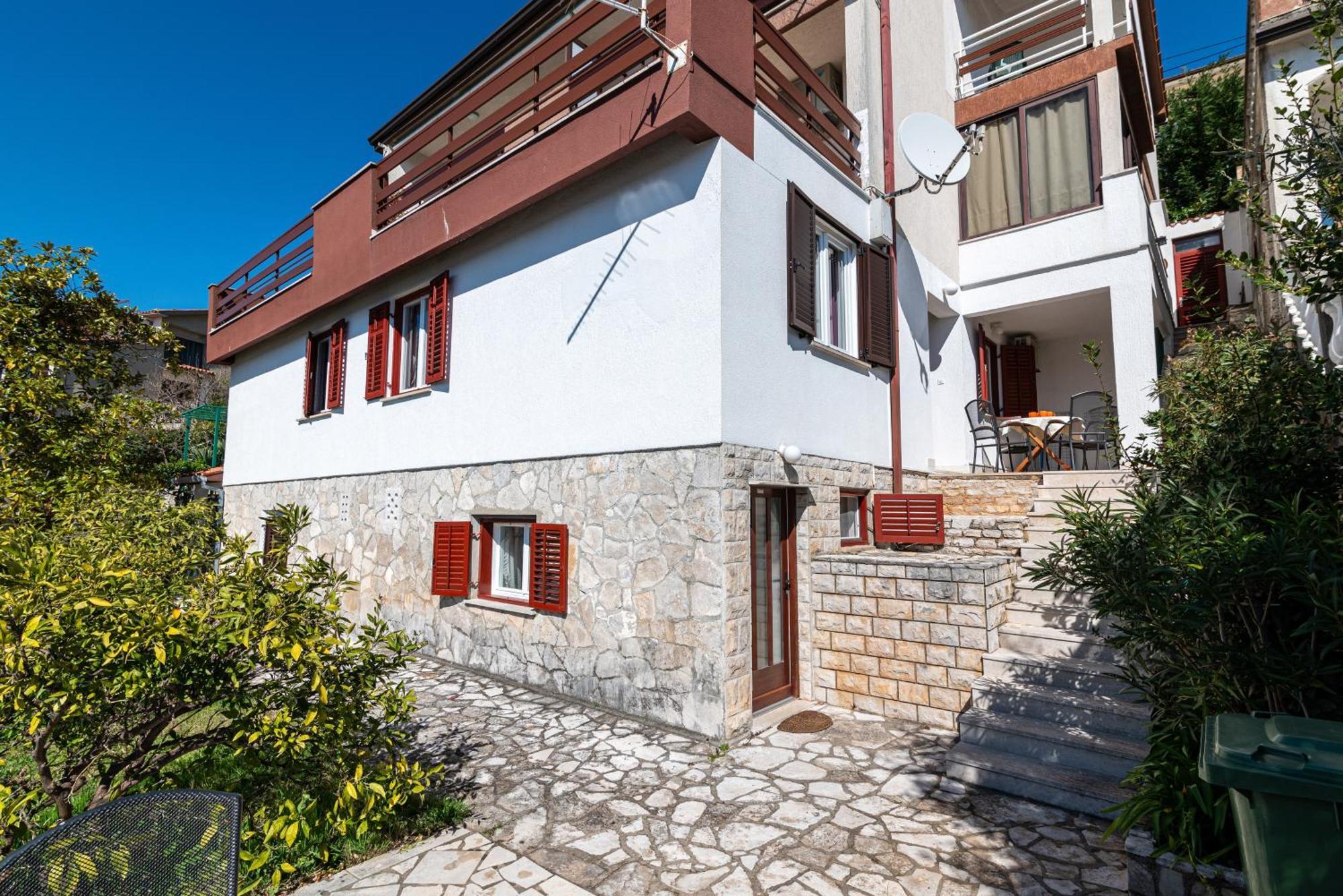 Apartments With A Parking Space Rabac, Labin - 7622 Екстер'єр фото