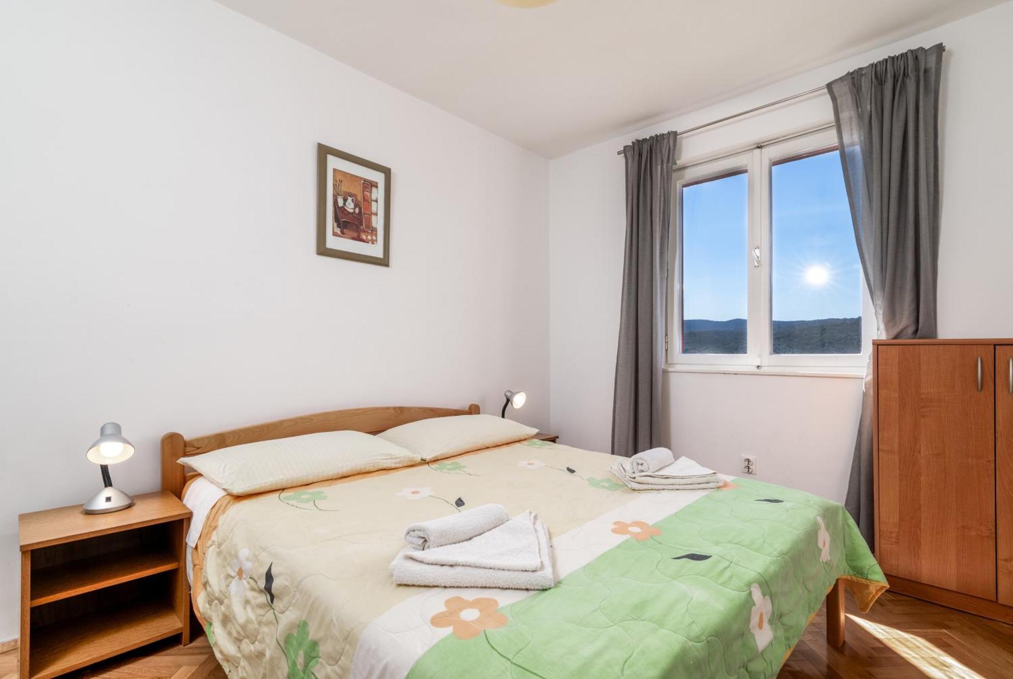 Apartments With A Parking Space Rabac, Labin - 7622 Екстер'єр фото