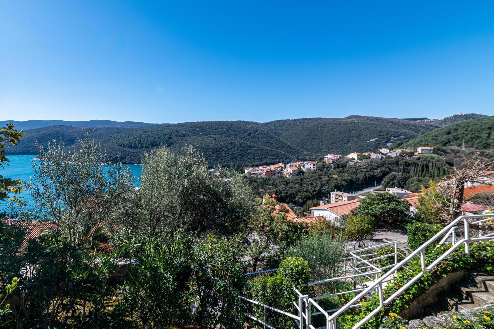 Apartments With A Parking Space Rabac, Labin - 7622 Екстер'єр фото